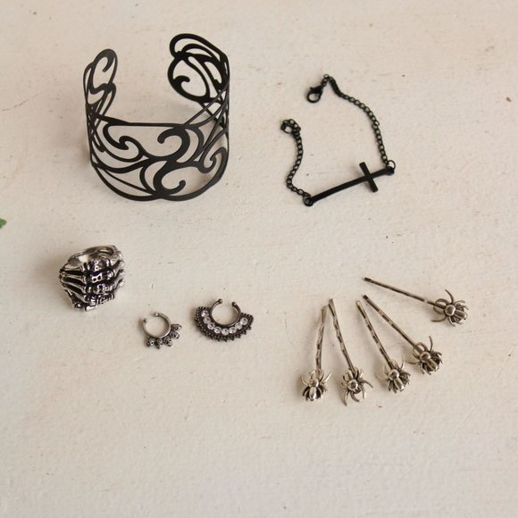 Lot of Goth Jewelry, Bracelets, Skeleton ring, Spider hair Pins,  Septum Rings - Picture 2 of 7